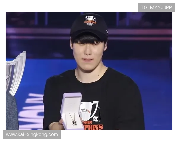 HLE中单实战训练亮眼，连续打出高质量操作